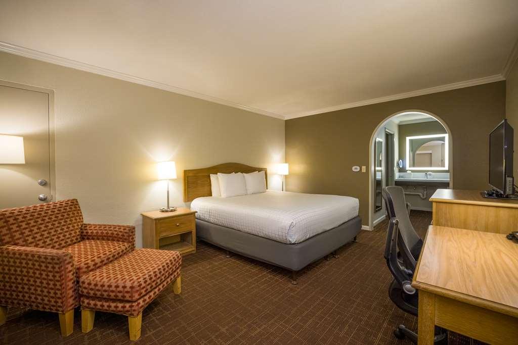 Best Western Inn Redwood City Room photo